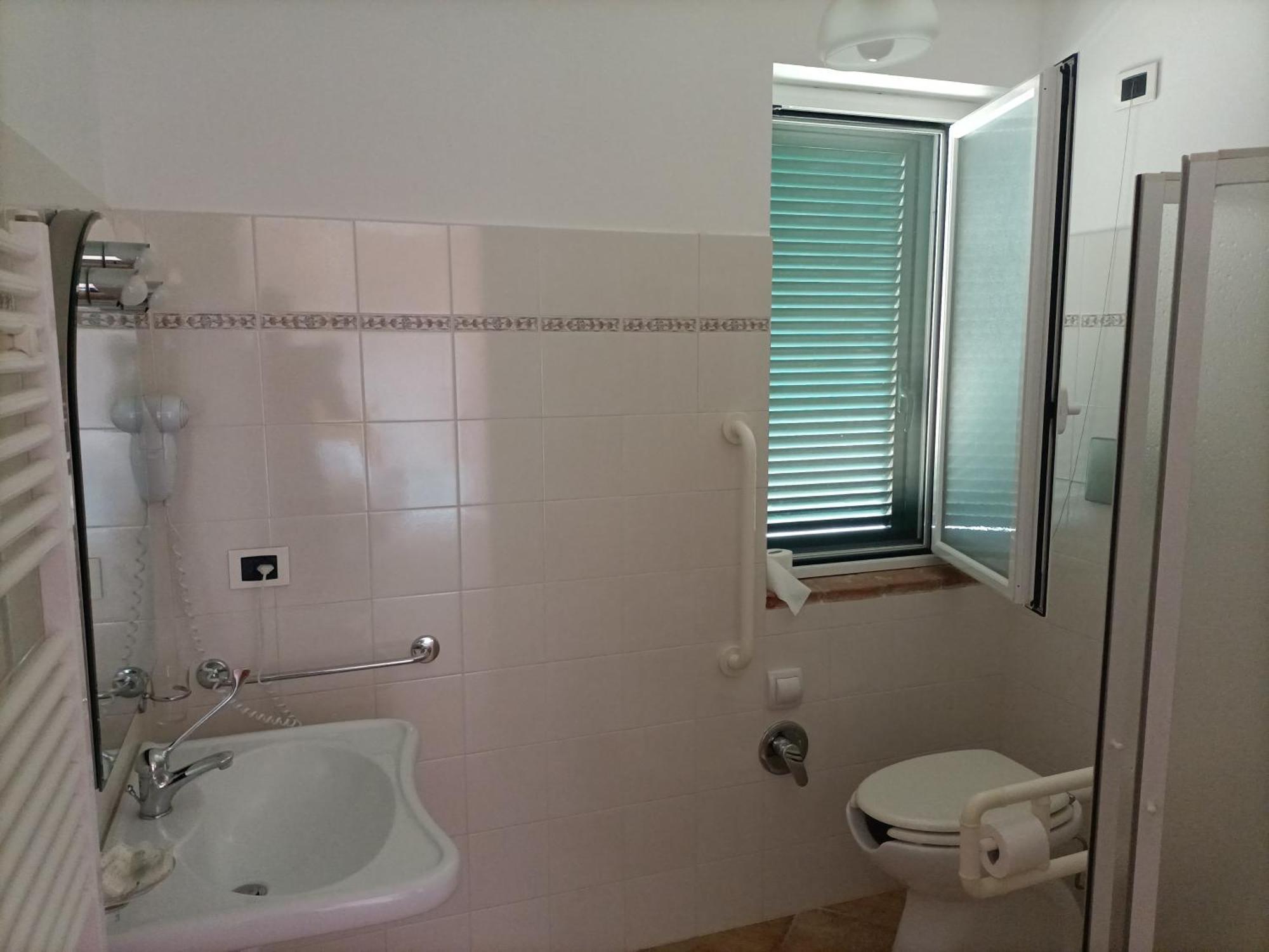 B&B Agriturismo Regno Di Toscana Collesalvetti Bilik gambar